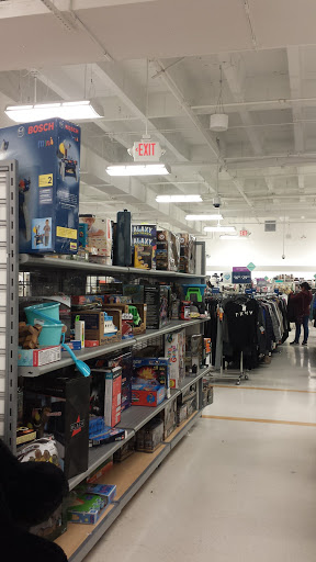 Shopping Mall «Riverside Plaza», reviews and photos, 3639 Riverside Plaza Dr, Riverside, CA 92506, USA