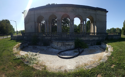 Park «Riverside Park», reviews and photos, 2420 E Riverside Dr, Indianapolis, IN 46208, USA