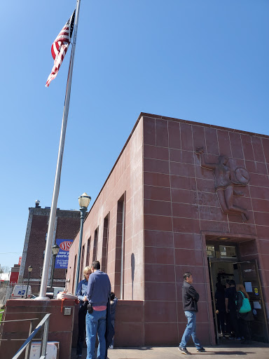 Post Office «United States Postal Service», reviews and photos, 10628 Queens Blvd, Forest Hills, NY 11375, USA