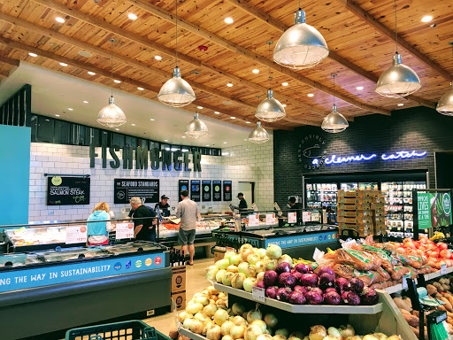 Grocery Store «Whole Foods Market», reviews and photos, 3201 N Ashland Ave, Chicago, IL 60657, USA