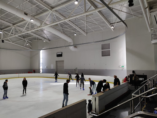 Ice skating lessons Sydney