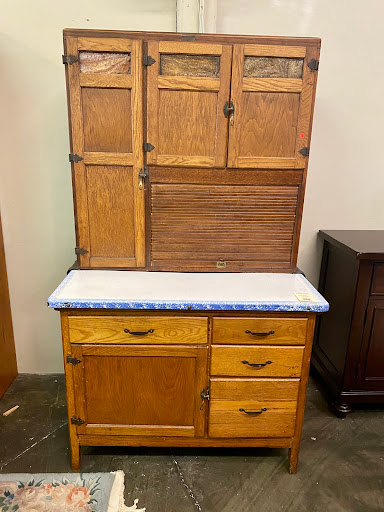 Used Furniture Store «FURNITURE EXCHANGE», reviews and photos, 210 NW 2nd St, Corvallis, OR 97330, USA