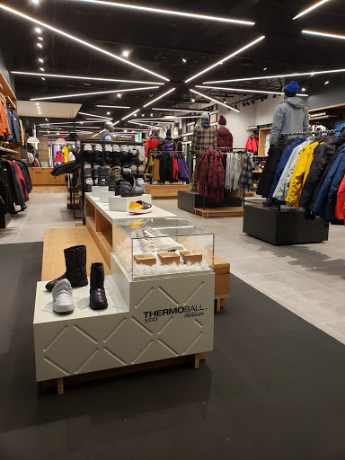 Clothing Store «The North Face», reviews and photos, 2000 NJ-38, Cherry Hill, NJ 08002, USA