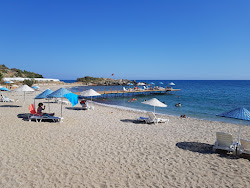 Foto di Toslaklar Koyu II sorretto da scogliere