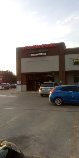 Asian Grocery Store «Vietnam Plaza Grocery Store», reviews and photos, 4101 E Belknap St, Haltom City, TX 76111, USA