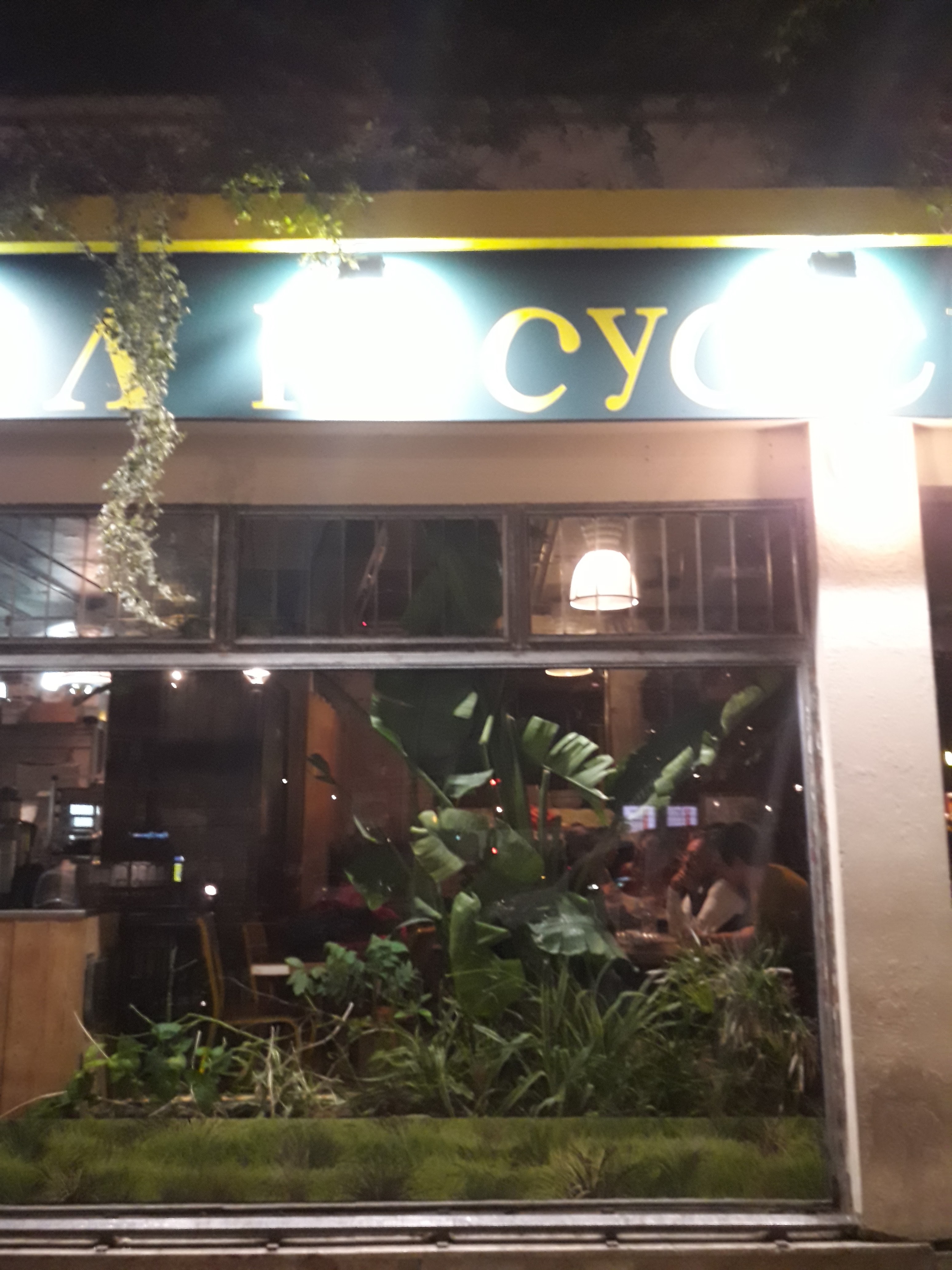 Photo n° 2 de l'avis de ScaLaBaLi. fait le 22/03/2019 à 22:39