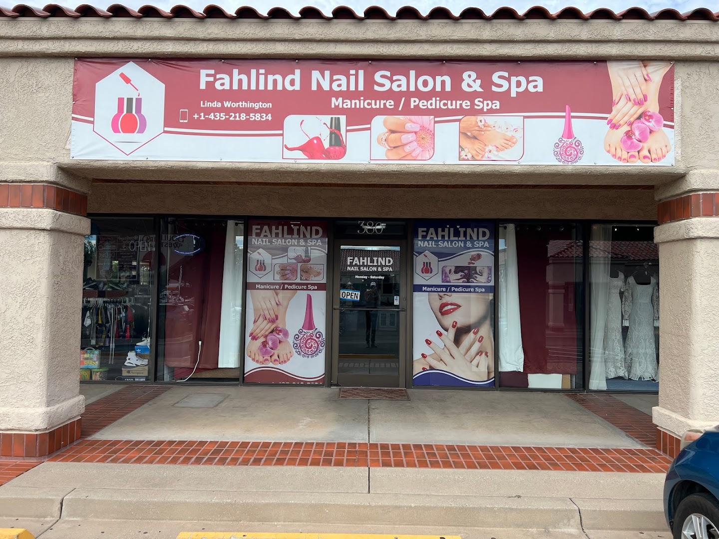 Fahlind Nail Salon and Spa