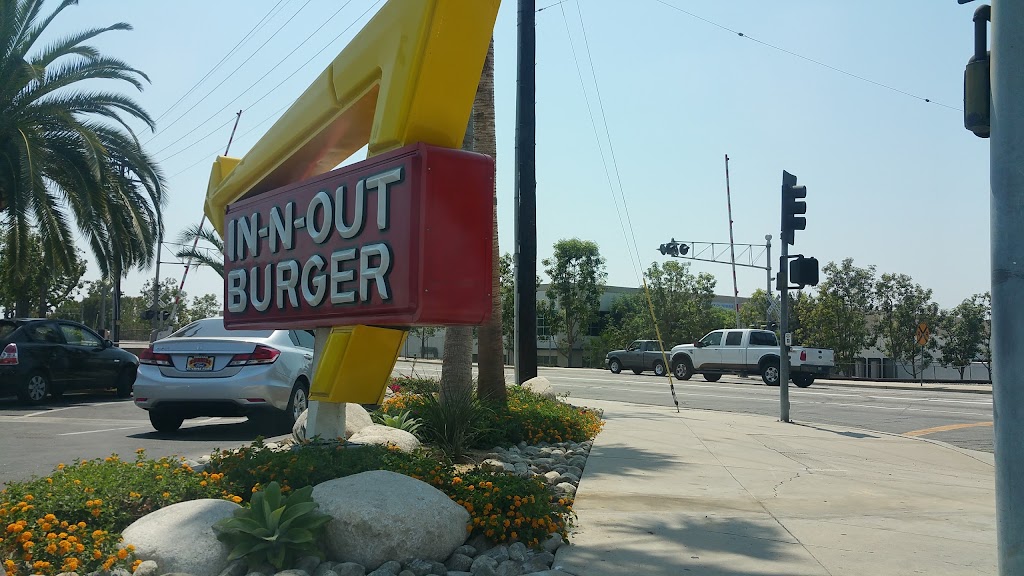 In-N-Out Burger 90631