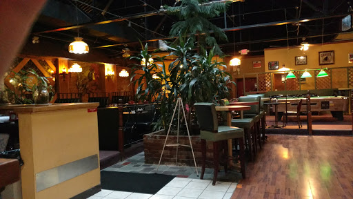 Restaurant «Corinthian Restaurant & Bar - Pizza Delivery - Gyros - Burgers - Craft Beer - Dance Lessons», reviews and photos, 3253 Jefferson Ave, Cincinnati, OH 45220, USA