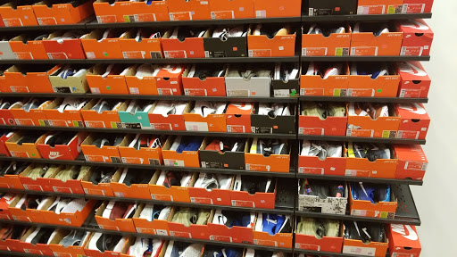 Sporting Goods Store «Nike Factory Store», reviews and photos, 3000 Grapevine Mills Pkwy #611, Grapevine, TX 76051, USA