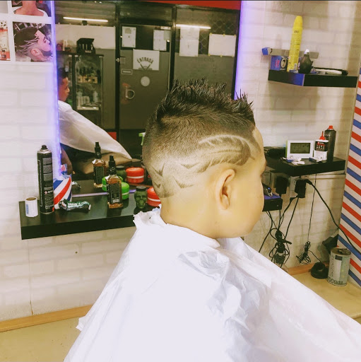 Peluquería de Caballeros  HAMIMI en Monzón, Huesca