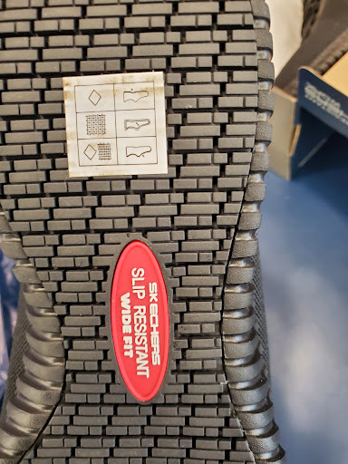 Shoe Store «SKECHERS Factory Outlet», reviews and photos, 100 S Central Expy #42, Richardson, TX 75080, USA