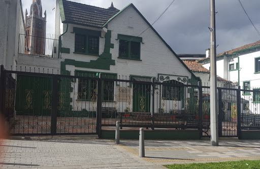 Escuela de Salud San Pedro Claver Bogotá, Colombia Sede Teusaquillo