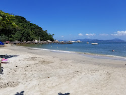 Foto von Praia da Figueira mit geräumige bucht