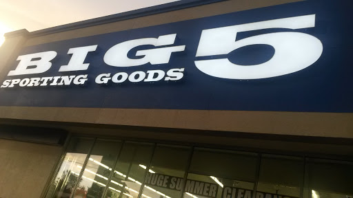 Sporting Goods Store «Big 5 Sporting Goods», reviews and photos, 2801 W Nob Hill Blvd, Yakima, WA 98902, USA