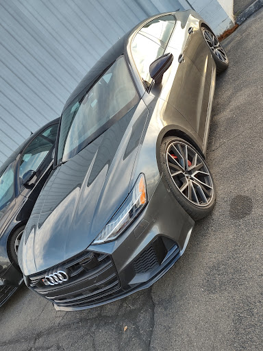 Car Dealer «Imports Unlimited», reviews and photos, 569 N Colony St, Wallingford, CT 06492, USA