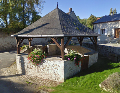 Lavoir hexagonal à Arcis-le-Ponsart