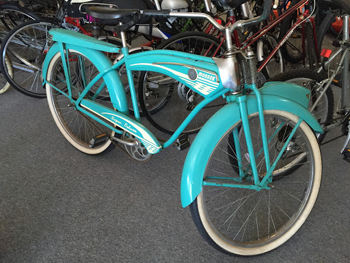 Bicycle Store «Beach Bicycle & Kayak», reviews and photos, 553 E 3rd Ave, New Smyrna Beach, FL 32169, USA