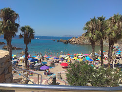 Playa La Cortina'in fotoğrafı ve yerleşim