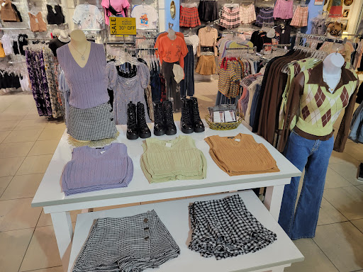 Shopping Mall «Columbia Mall», reviews and photos, 2800 S Columbia Rd, Grand Forks, ND 58201, USA