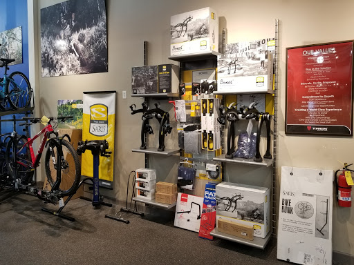 Bicycle Store «Trek Bicycle Store of Estero», reviews and photos, 8001 Plaza del Lago Dr #101, Estero, FL 33928, USA