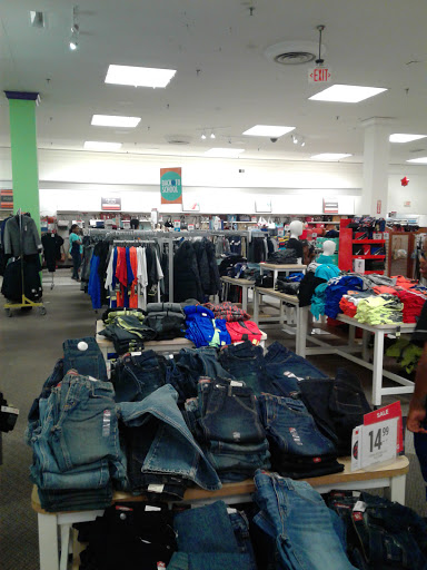 Department Store «JCPenney», reviews and photos, 3500 East-West Hwy #1000, Hyattsville, MD 20782, USA