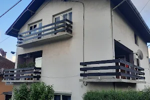 Apartments Ivanovic image