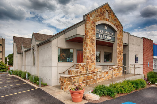 Optometrist «Park Family Eye Care», reviews and photos, 9 S Lincolnway St, North Aurora, IL 60542, USA