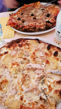 Pizza du Pizzeria La Voile Bleue Trouville - Pizza à Trouville-sur-Mer - n°15