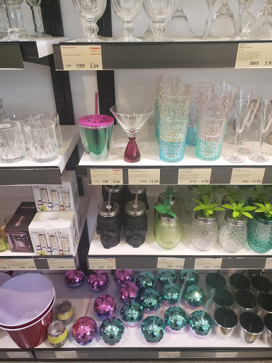 Wine Store «BevMo!», reviews and photos, 1621 E Monte Vista Ave, Vacaville, CA 95688, USA