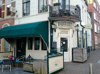 Café "Vanuus"