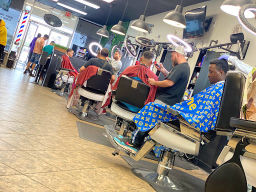 Barber Shop «Razor Sharp Cutz Barber Shop», reviews and photos, 459 Plaza Dr, Eustis, FL 32726, USA