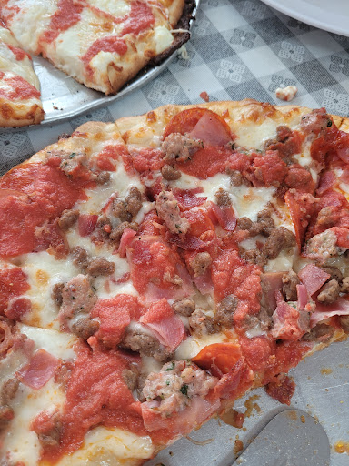 Pizza Restaurant «Broken Stone Pizza Co», reviews and photos, 809 Sidney Baker St, Kerrville, TX 78028, USA