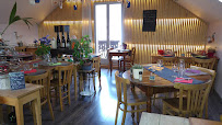 Atmosphère du Restaurant Les Pieds sous la Table - Traiteur à emporter à Viuz-en-Sallaz - n°8