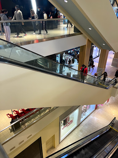 Computer Store «Apple Queens Center», reviews and photos, 90-15 Queens Blvd, Elmhurst, NY 11373, USA