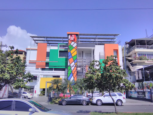 Tiendas para comprar sujetadores espalda al aire Santo Domingo