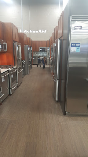 Electronics Store «Best Buy», reviews and photos, 45575 Dulles Eastern Plaza #188, Sterling, VA 20166, USA