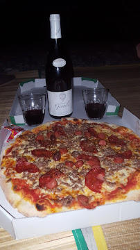 Plats et boissons du Pizzas à emporter Pizza Pili à Nice - n°6