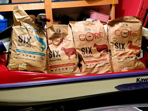 Pet Supply Store «Pet Supplies Plus», reviews and photos, 2001 Lincoln Way, White Oak, PA 15131, USA