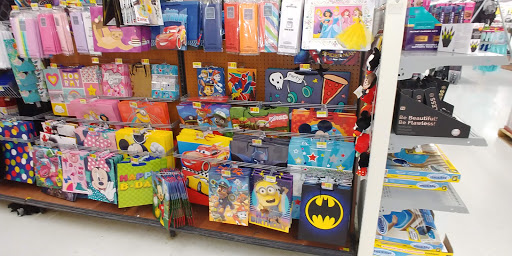 Department Store «Walmart Supercenter», reviews and photos, 280 Washington St, Hudson, MA 01749, USA