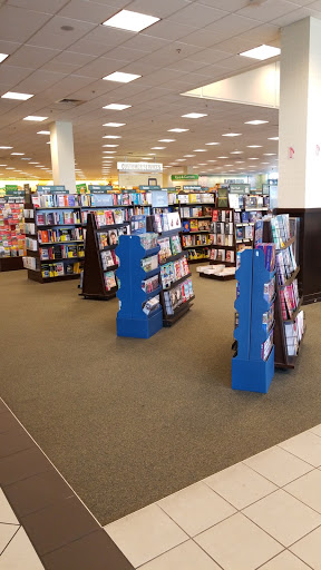 Book Store «Barnes & Noble», reviews and photos, 300 Indian Lake Blvd, Hendersonville, TN 37075, USA