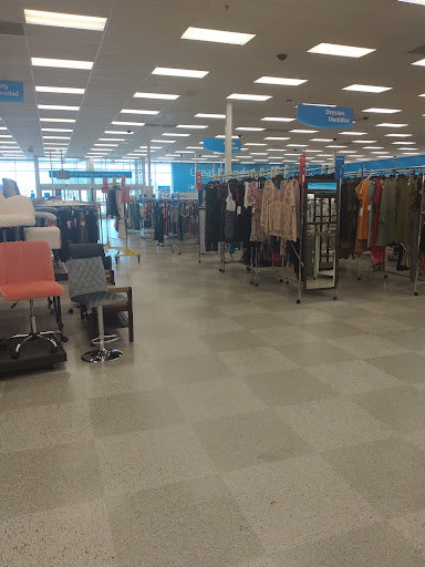 Clothing Store «Ross Dress for Less», reviews and photos, 1101 5th Ave, Hammond, IN 46320, USA