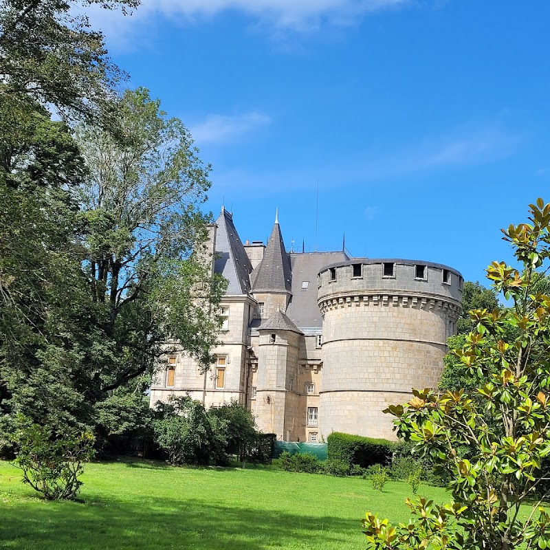 Château de Chaumont en Charolais