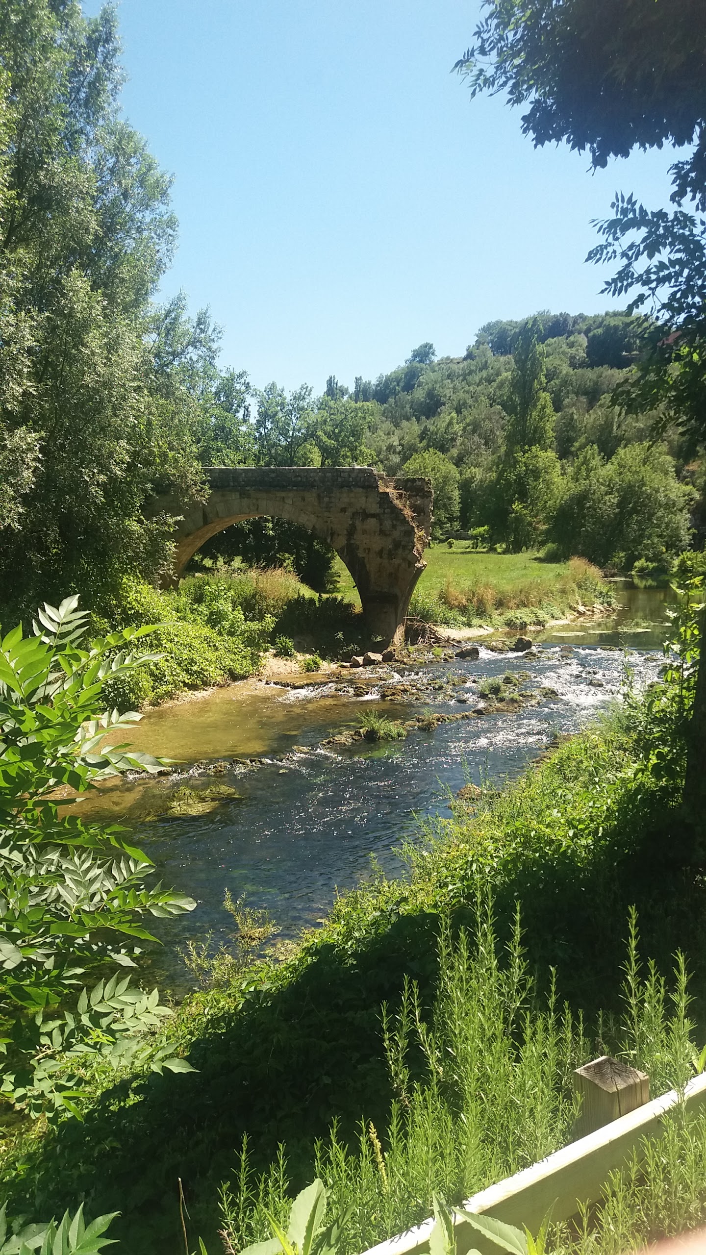 Photo n° 5 de l'avis de lauthentik.9 fait le 25/06/2017 à 13:56