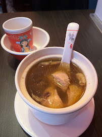 Soupe de poulet du Restaurant chinois TUTU小馆 à Paris - n°11
