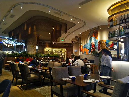 Oriental Pearl Revolving Restaurant