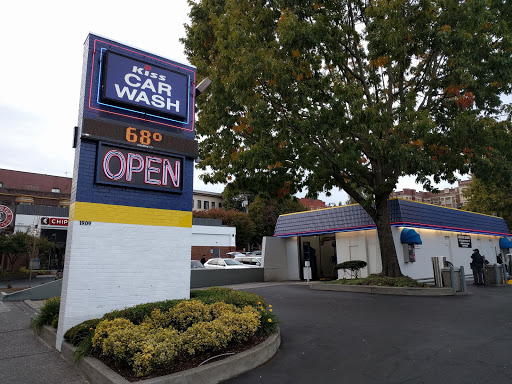 Car Wash «Kiss Car Wash», reviews and photos, 1909 W Burnside St, Portland, OR 97209, USA