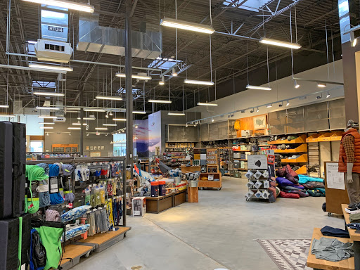 Camping Store «REI», reviews and photos, 7531 North Point Pkwy, Alpharetta, GA 30022, USA