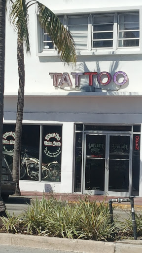 Tattoo Shop «Love Hate Tattoo Studio», reviews and photos, 1360 Washington Ave, Miami Beach, FL 33139, USA