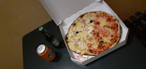 Plats et boissons du Livraison de pizzas La Pizza du 12eme à Marseille - n°2